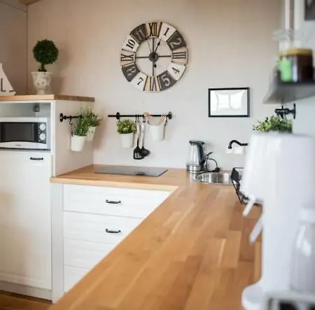 Momare- Strandhaeuser Am Hainer - - Kleineseensucht - Seeschloesschen - Glueckskind Neukieritzsch