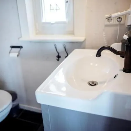 別荘 Momare- Strandhaeuser Am Hainer - - Kleineseensucht - Seeschloesschen - Glueckskind Neukieritzsch