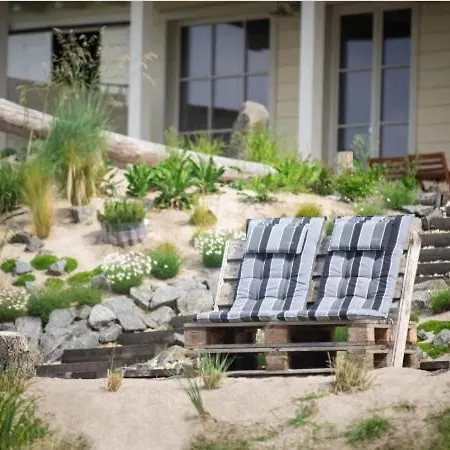 Momare- Strandhaeuser Am Hainer - - Kleineseensucht - Seeschloesschen - Glueckskind Neukieritzsch