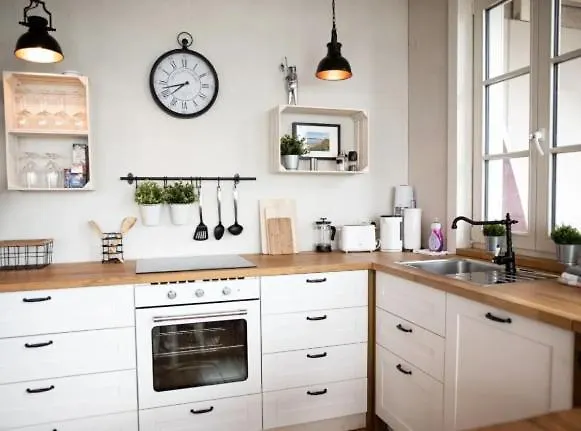 Holiday home Momare- Strandhaeuser Am Hainer - - Kleineseensucht - Seeschloesschen - Glueckskind *