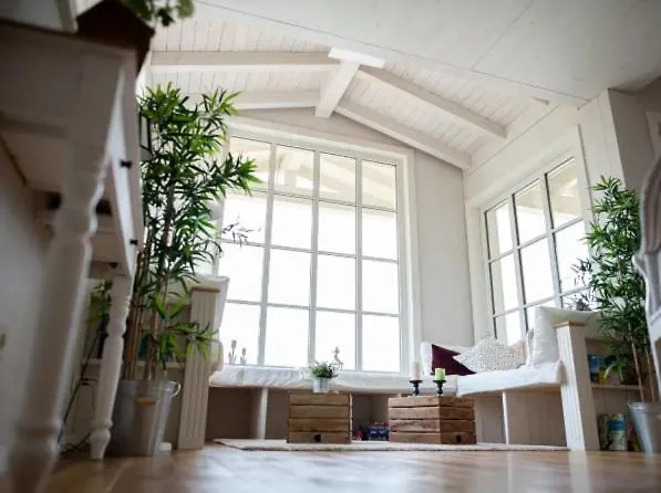 Momare- Strandhaeuser Am Hainer - - Kleineseensucht - Seeschloesschen - Glueckskind Neukieritzsch