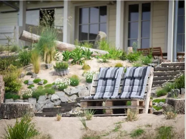 Momare- Strandhaeuser Am Hainer - - Kleineseensucht - Seeschloesschen - Glueckskind Neukieritzsch